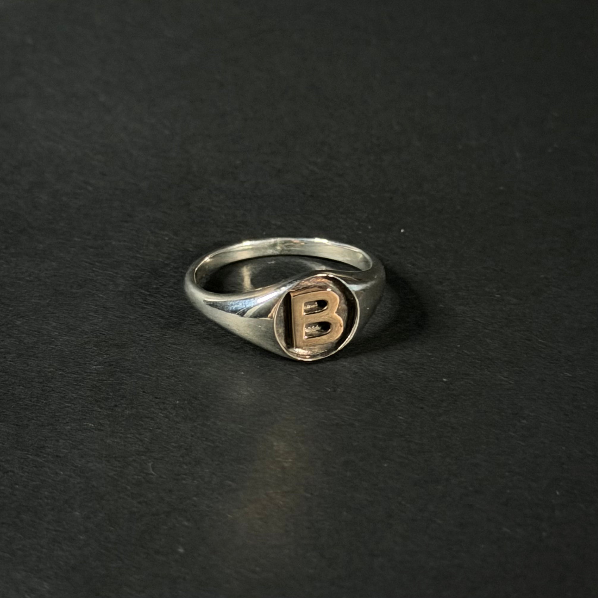 Anello con Lettera