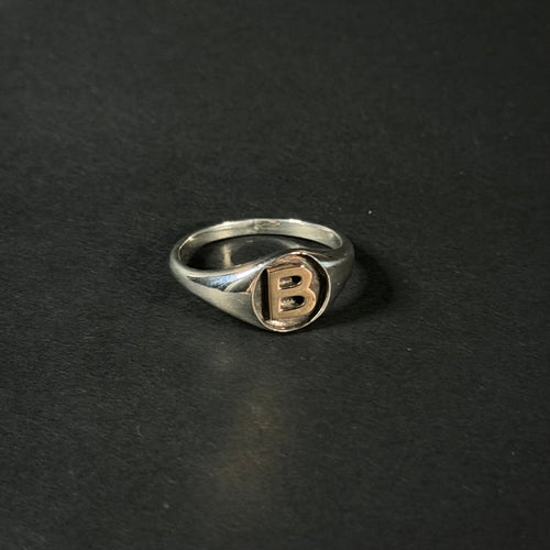 Anello con Lettera