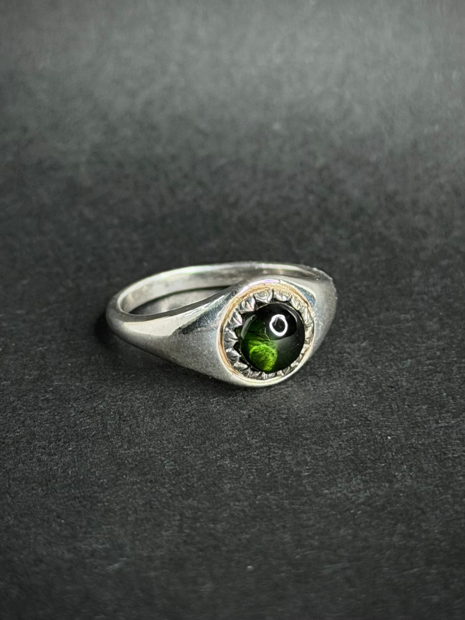 Anello con Pietra tonda