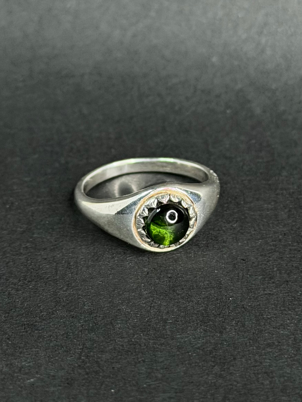 Anello con Pietra tonda