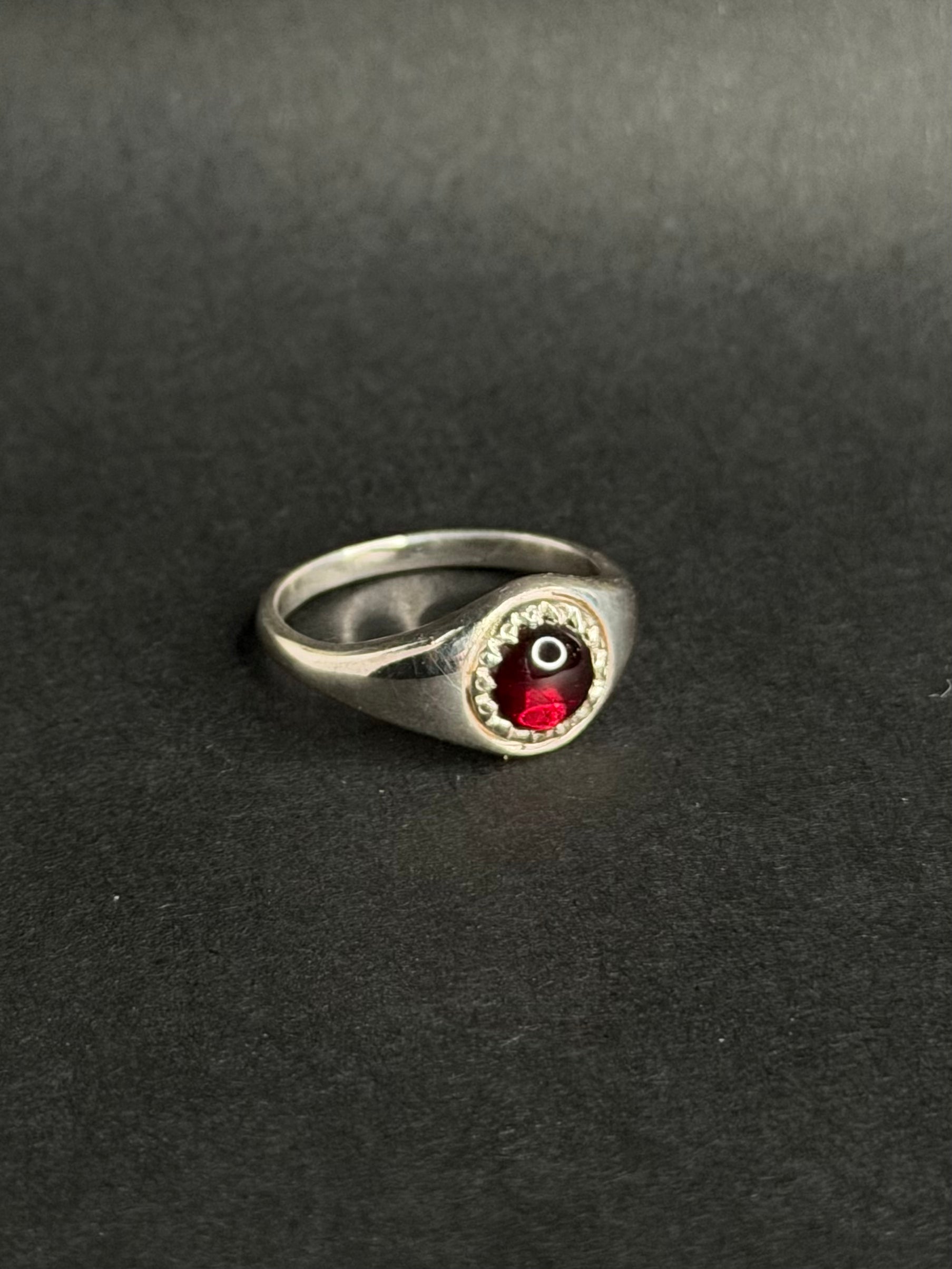 Anello con Pietra tonda